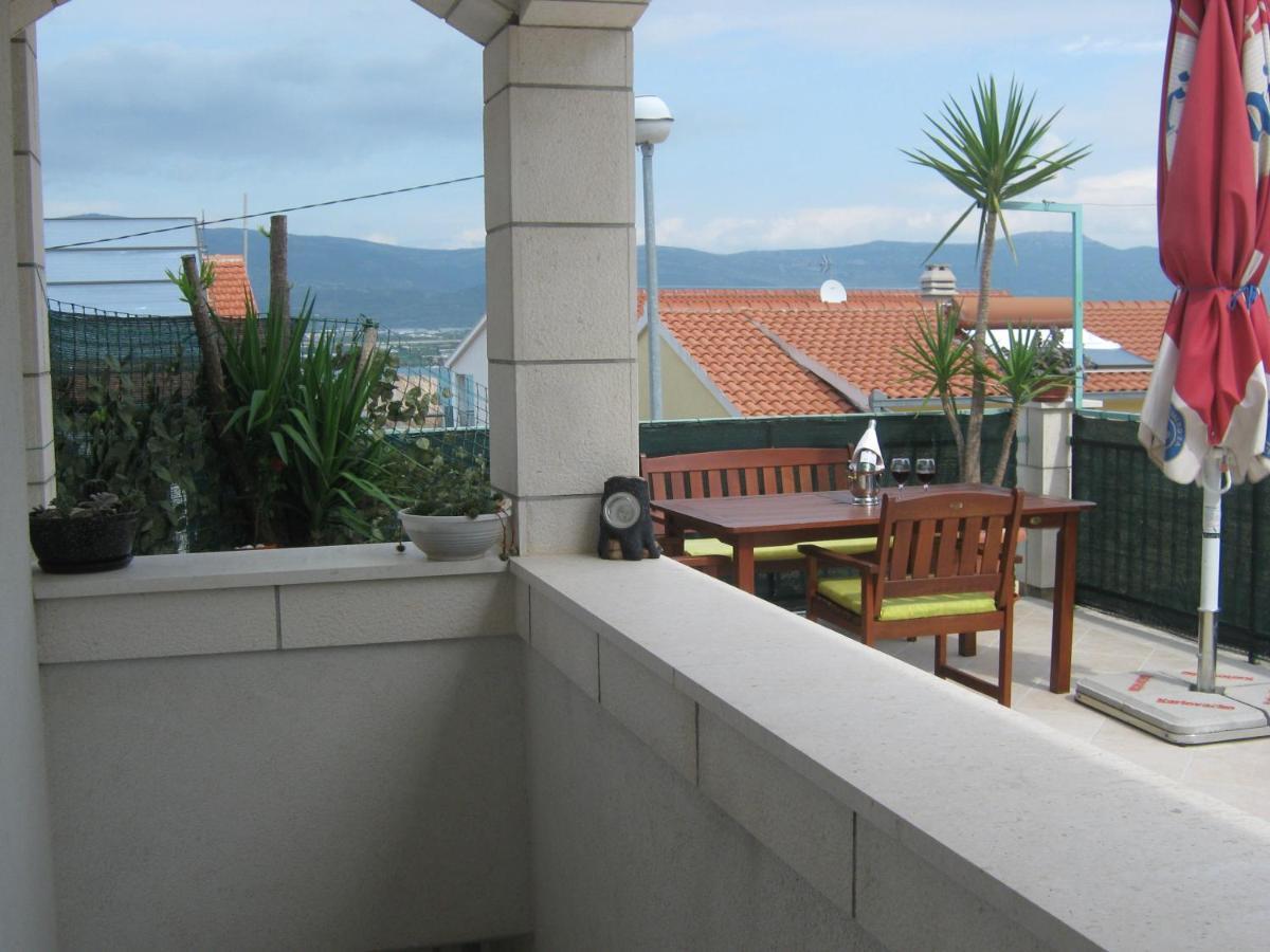 Apartmani Jole Trogir Exterior foto
